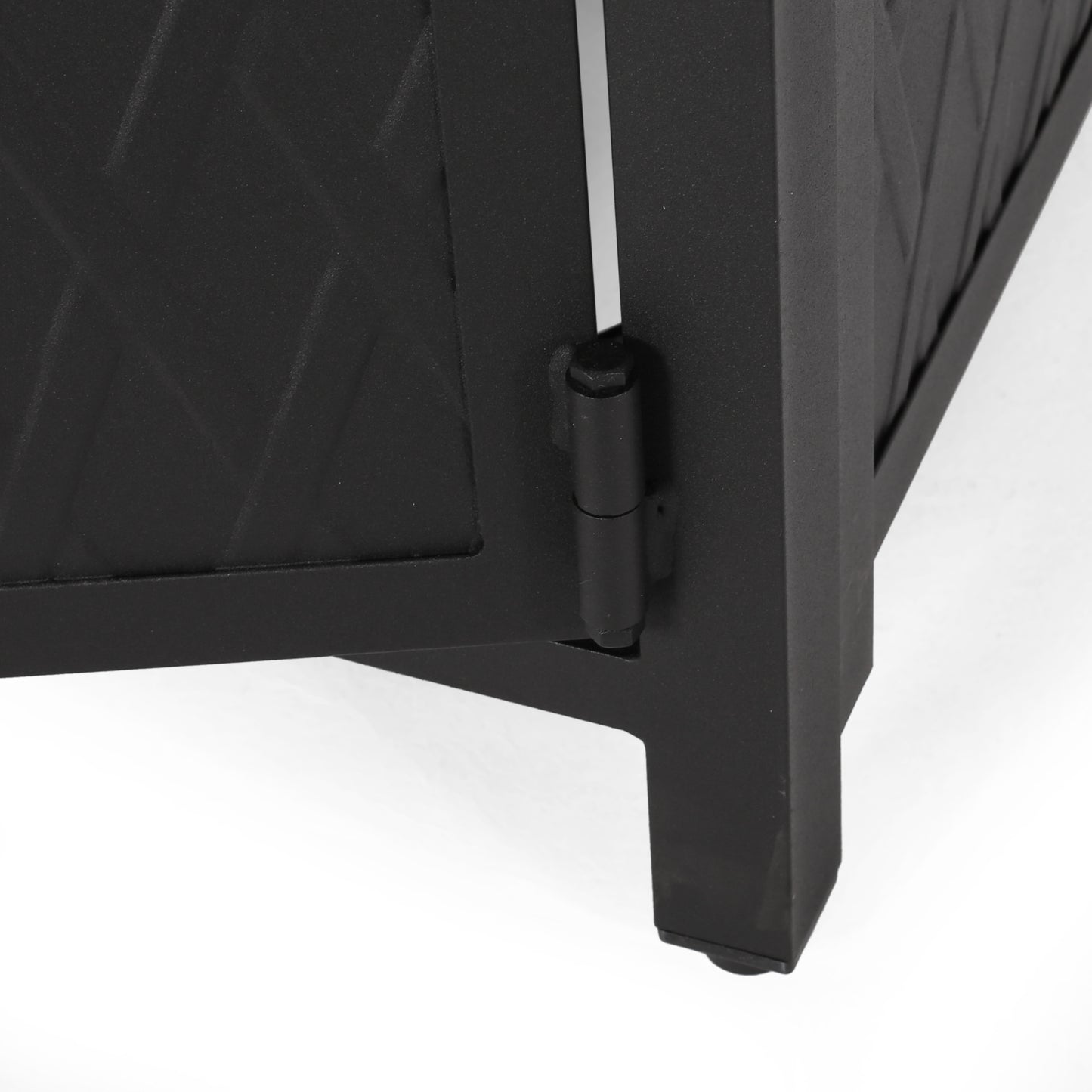 32" Outdoor Square Aluminum Propane Fire Pit, Matte Black - 37,000 BTU